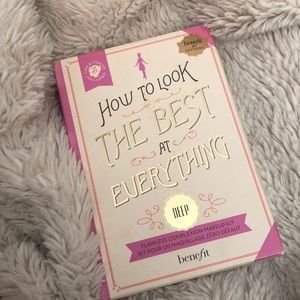 Benefit — flawless complexion kit